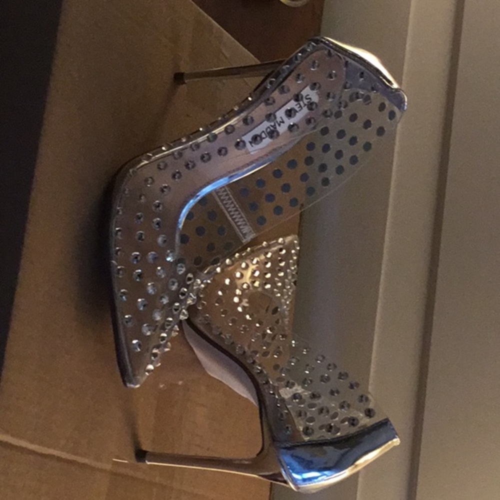 Shoes - Picture 2 of 2